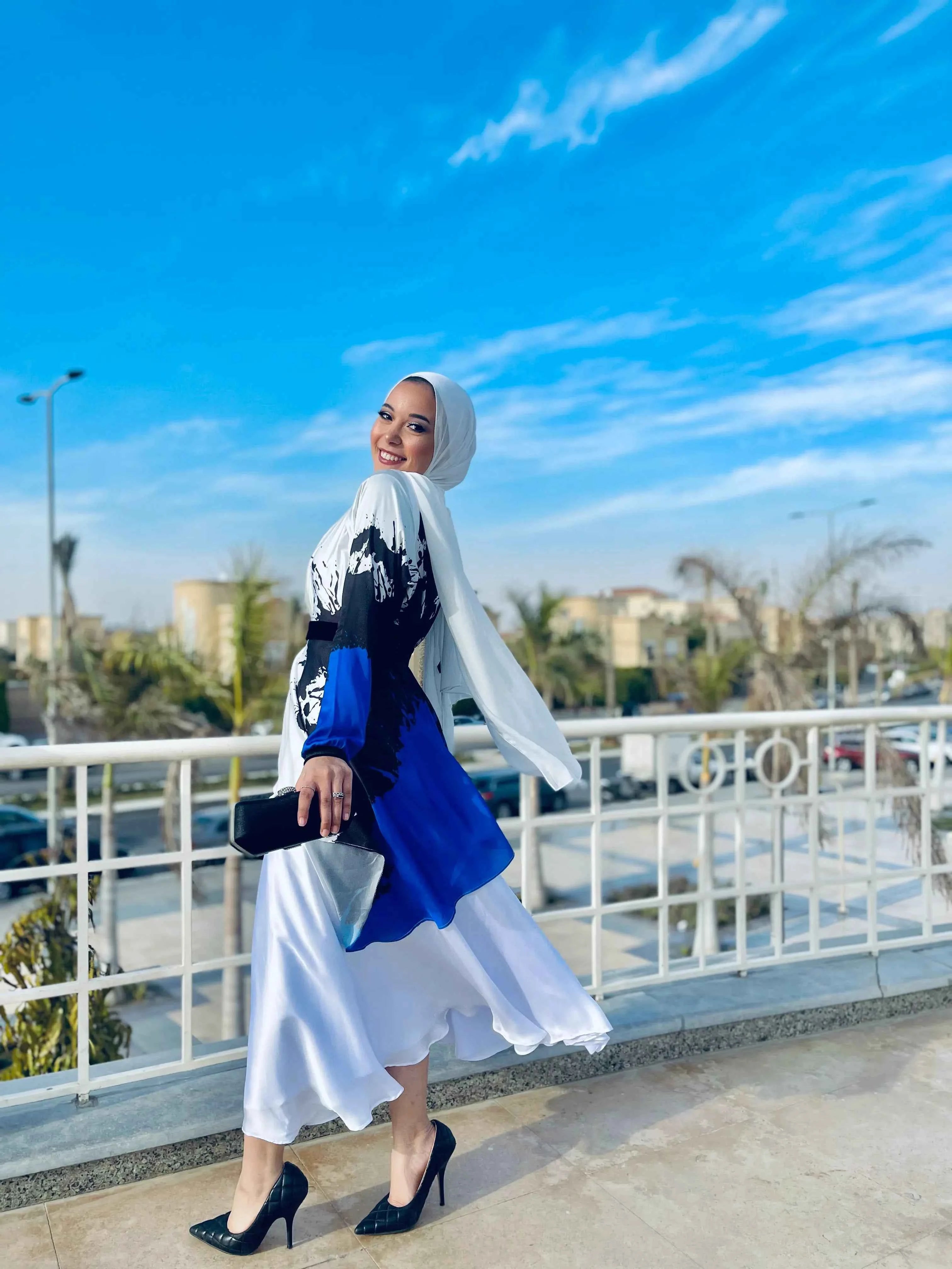 Signature print in blue two pieces dress